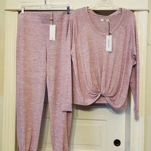UGG Mauve Lounge Set with Twist Front Top